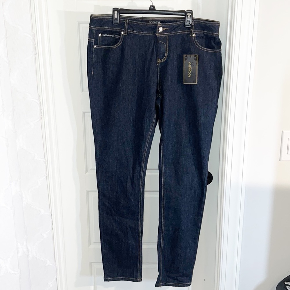 NWT Rocawear Skinny Leg Jeans Size 20